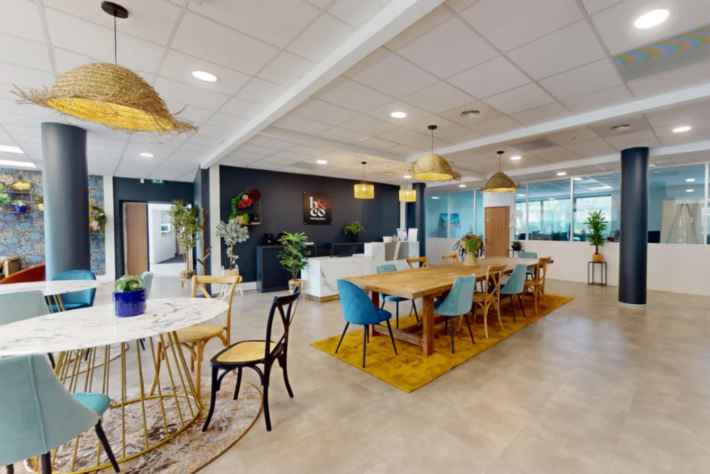 Bureaux & Co - Crossroad