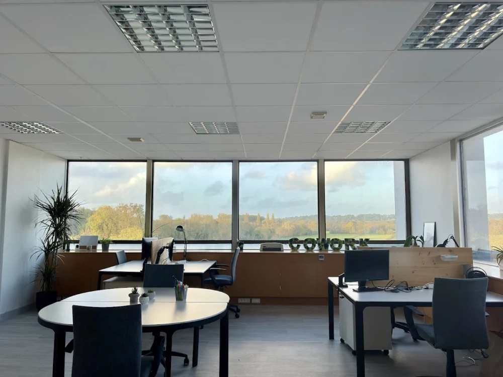 CoWork ETC : Salle de réunion et Coworking