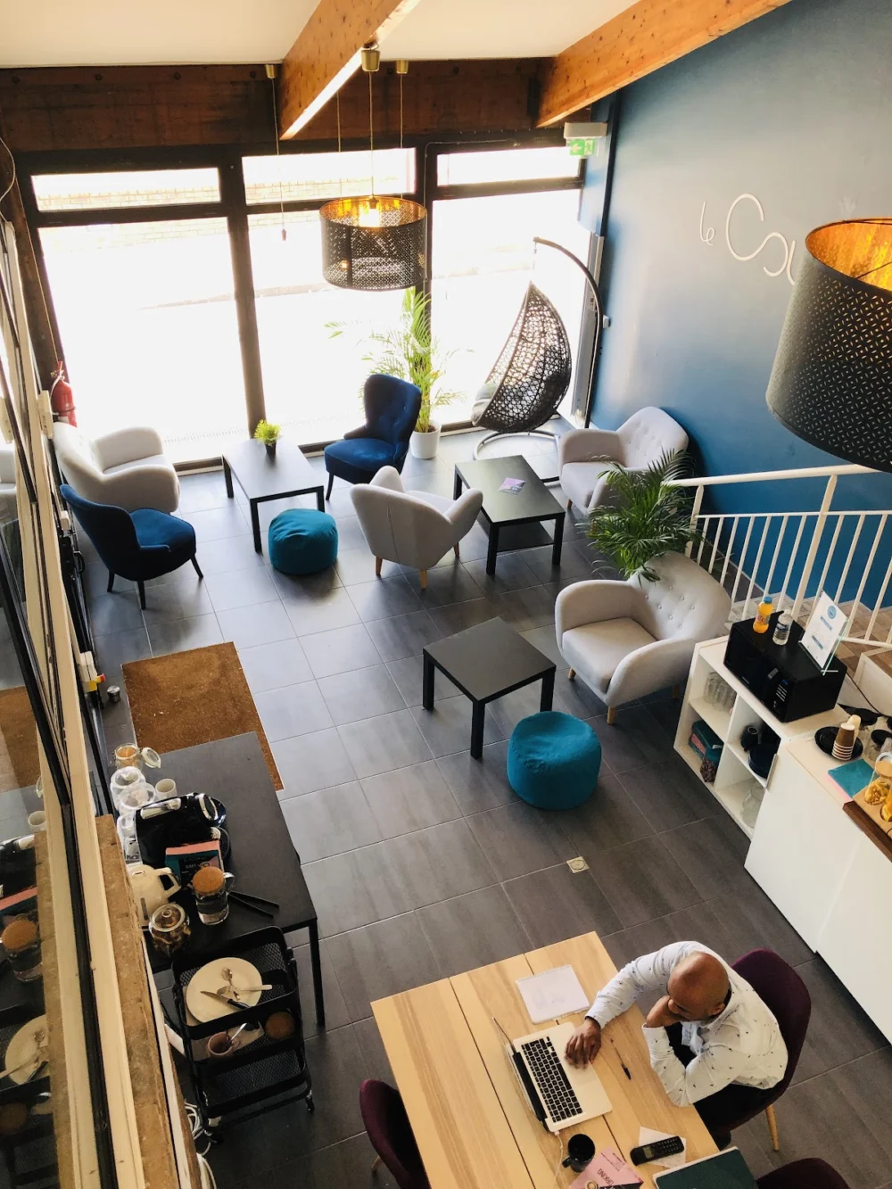 Le Cow - Café et Coworking