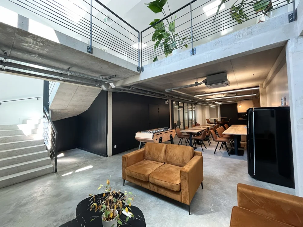 Le Hangar coworking