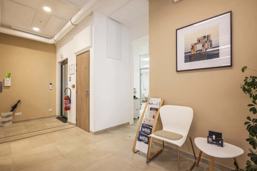 Le Village Socrate - Coworking - Location de salles de réunion - Domiciliation d'entreprises