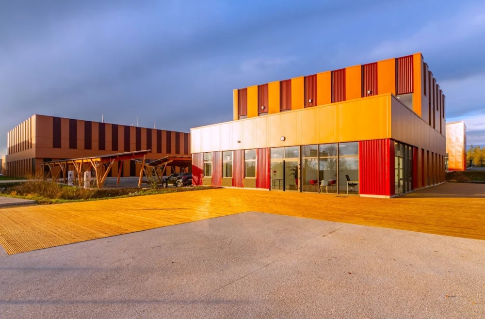 TODAY • Espace de coworking Tremblay-en-France et location bureaux privatifs, salles de réunion